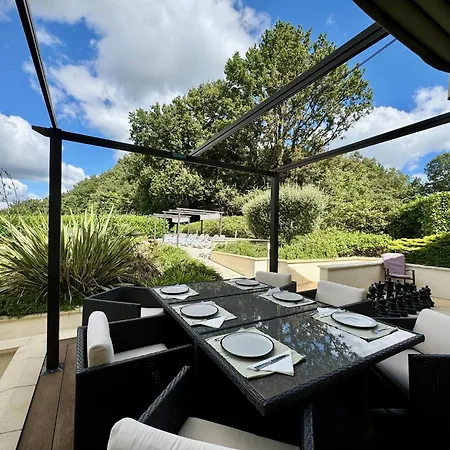Acabanes - Luxury Dordogne Villa Thénac
