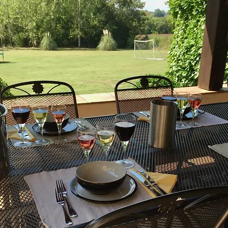Acabanes - Luxury Dordogne Villa Thénac