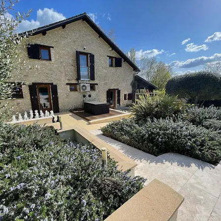 Acabanes - Luxury Dordogne Villa Thénac